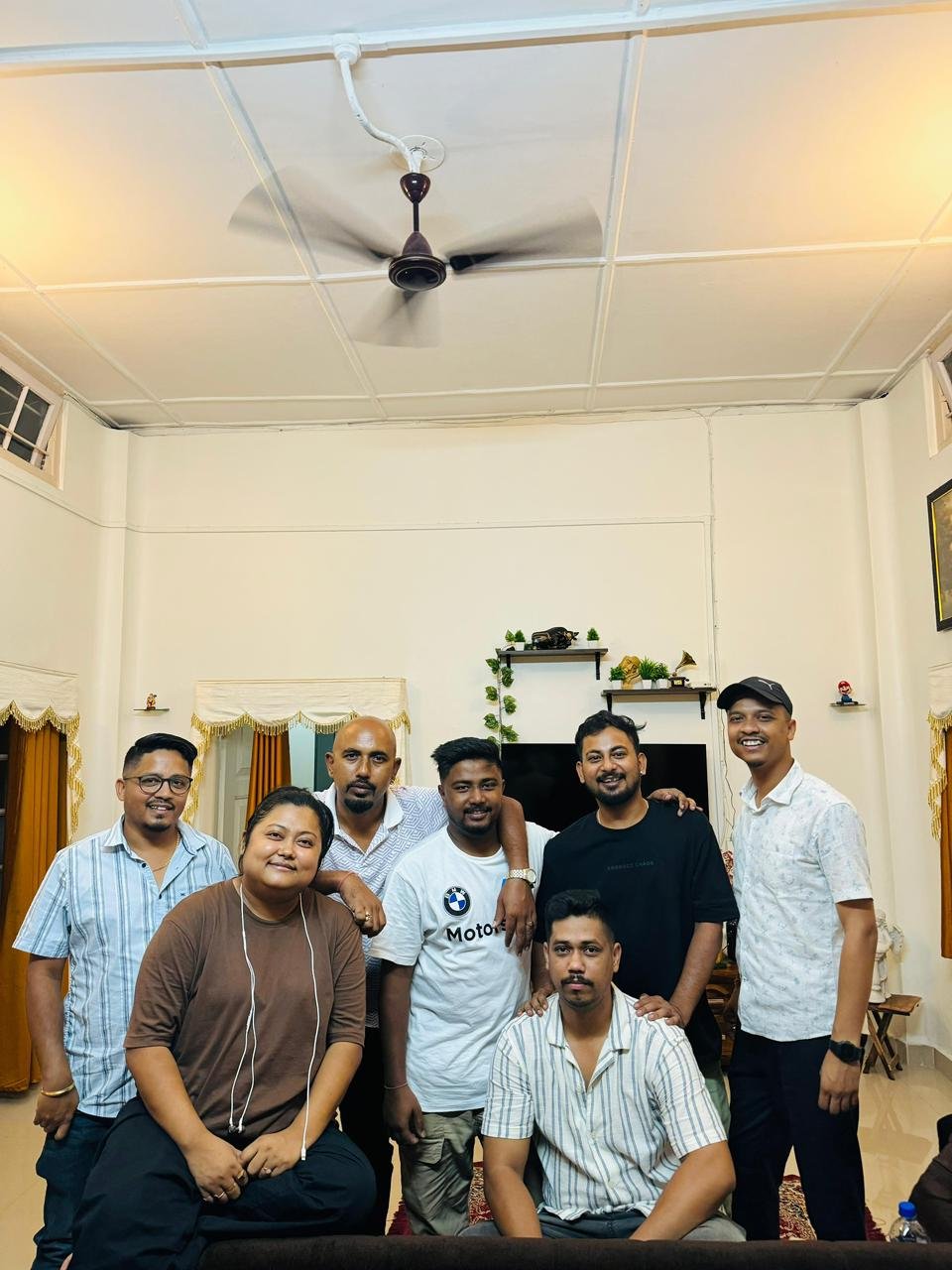 Celebrity Guest visiting Palm 715 exclusive homestay